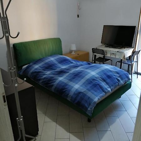 Emily'S Rooms "Villa Romana" Cir17067 Desenzano del Garda Exterior foto